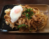 冷凍卵で目玉焼き(焼うどんのせ)作り方4写真