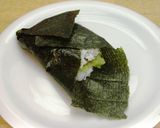 簡単！塩こんぶでおにぎらず【ツナ】作り方6写真