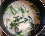 ほうれん草とベーコン牛乳スープパスタ作り方5写真