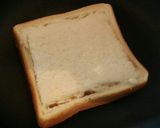 チーズとろける♪エッグウィンドウトースト作り方4写真