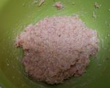 離乳食 中期・後期☆鶏ミンチバーグ作り方1写真