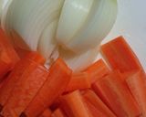 圧力鍋で煮込む☆とろける牛タンシチュー作り方1写真