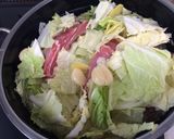 白菜消費に！豚スペアリブと白菜の温スープ作り方3写真