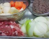 たくさん作る♡簡単肉じゃが作り方1写真