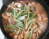 簡単　子供が喜ぶ鶏もも肉と白菜のみぞれ鍋作り方12写真