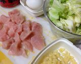 ニンニクたっぷり♪鶏キャべ卵炒め作り方1写真