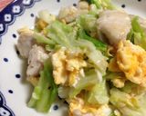 ニンニクたっぷり♪鶏キャべ卵炒め作り方6写真
