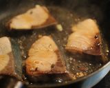 鰤のにんにく山椒照り焼き作り方2写真