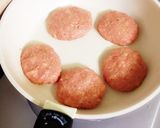簡単 ふわふわ 煮込みハンバーグ作り方3写真