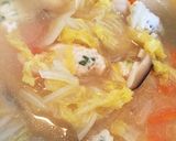 白菜と鶏団子の具沢山お味噌汁！作り方5写真