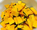 カボチャと白菜のカレーコンソメ炒め作り方1写真