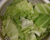 とりむね肉とじゃがいもの味噌汁作り方2写真