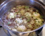 残った餃子のタネ（具）で中華風スープ♪作り方6写真