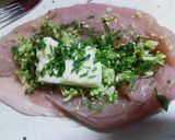 簡単鶏肉のソテー♪大葉バター詰め作り方2写真
