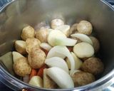 圧力鍋で簡単♪鶏胸肉の肉じゃが作り方2写真