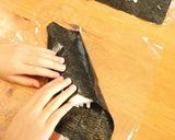 超簡単♪カツサンド風おにぎらず作り方7写真