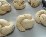 ふわふわ黒糖メープルナッツパン作り方16写真