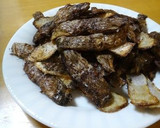 里芋の皮だけで素揚げ作り方4写真