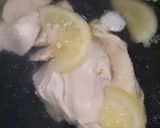 ☆話題の塩レモンで作る！簡単蒸し鶏☆作り方1写真