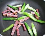 ベーコンとアスパラのカルボ風卵のせピラ作り方4写真