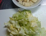 野菜たっぷりベーコンのみそ汁作り方1写真