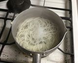インスタント・そーめん入りみそ汁作り方1写真