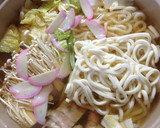 寒い冬、休日お昼の定番、煮込みうどん作り方2写真