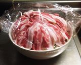 簡単☆楽ちん豚バラ野菜のレンジ蒸し☆作り方3写真