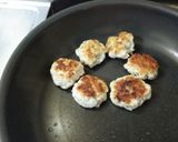 ヘルシー＆アレンジ可能の鶏蓮根もち作り方4写真