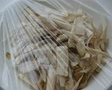 鶏ごぼうのチリソース作り方1写真