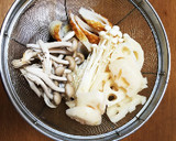 れんこんきのこ、ひき肉の甘辛炒め^o^作り方1写真