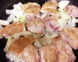 フライパンひとつでチキンのトマト煮込み〜作り方3写真