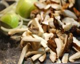 サーモンのムニエル　茸バルサミコソース作り方1写真