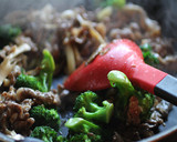 牛肉と舞茸のオイスターソース炒め作り方4写真