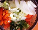 うちの野菜炒めはピリッと甘辛韓国風^_^作り方1写真