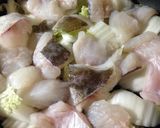白菜とたらのミルク煮作り方1写真