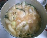 ニラ入り鶏団子 白菜 豆腐の 味噌煮込み作り方8写真