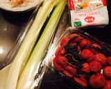 セロリの梅かつお漬け作り方1写真