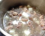 簡単スジ肉のピリ辛やわらか煮【圓用EN】作り方4写真