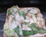 わさび醤油のアボカドトースト作り方3写真