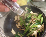 小松菜とキノコの和風醤油炒め作り方7写真