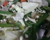 野菜たっぷり &豆腐のコラボもつスープ作り方5写真