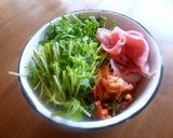 豆苗とキムチの玉子炒め♪作り方1写真