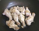白菜と手羽元のにんにくバタースープ作り方3写真
