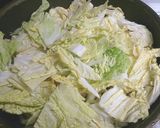 白菜と手羽元のにんにくバタースープ作り方5写真