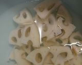 豚こまぎれとたくさんの野菜味噌汁作り方3写真