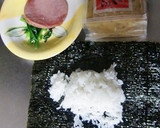 ほうれん草とハムの☆クリスマスおにぎらず作り方1写真