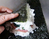 ほうれん草とハムの☆クリスマスおにぎらず作り方4写真