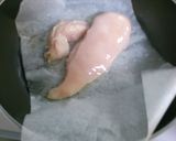 フライパンで 簡単 蒸し鶏の ピリ辛醤油作り方3写真