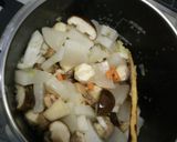里芋と鶏肉の煮物~残ってる野菜も添えて作り方7写真